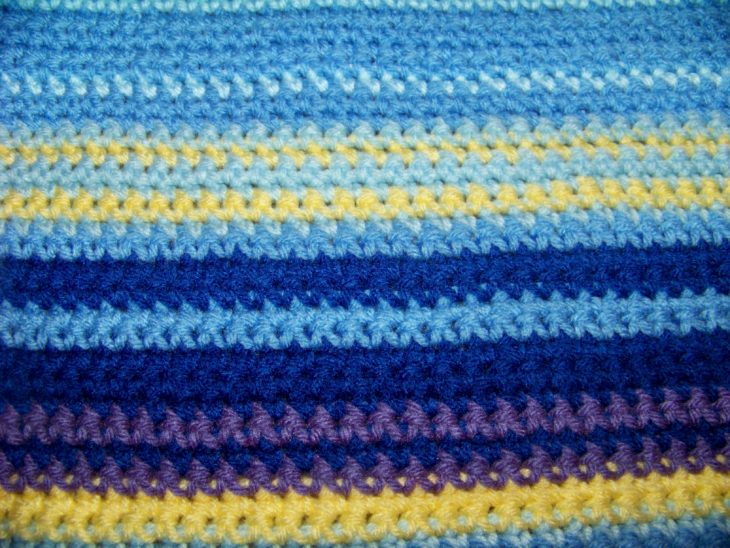 Knitting 101: Blanket Size Guide + Patterns!